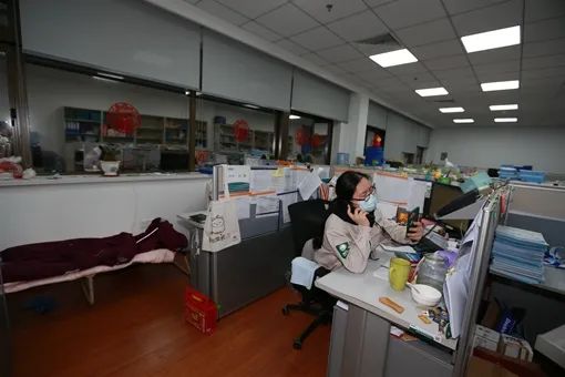 上海战疫中的电网人