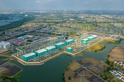 金沙水暖白鹤滩</p><p>　　川电千里到苏南