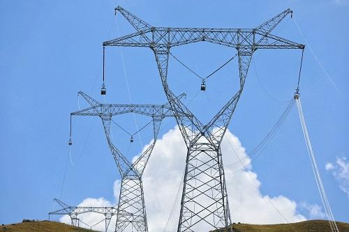 扩投资稳增长全面推进重大项目规划建设</p><p>　　保供电强安全提升能源资源供应保障能力