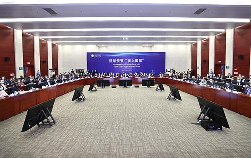 向世界展示真实立体全面的央企形象