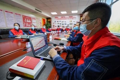 在全面学习全面把握全面落实上下功夫</p><p>　　以学习新成果打开电力事业发展新天地