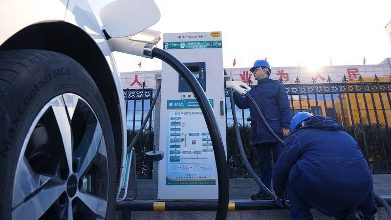 春节我在岗·守护万家灯火｜车网互动 城乡畅行