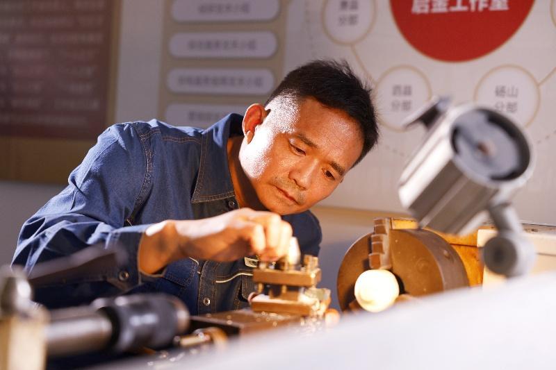 最美奋斗者｜廖志斌：输电运维“特种兵”