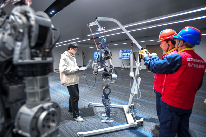 新时代高质量党建工程｜红领党建塑形铸魂